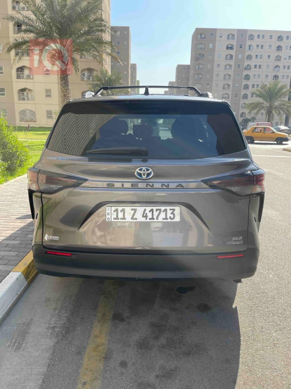 Toyota Sienna